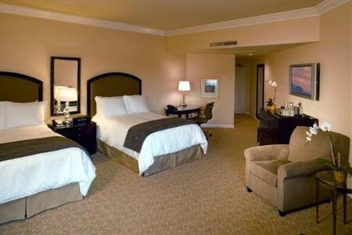 фото отеля The Beverly Hilton