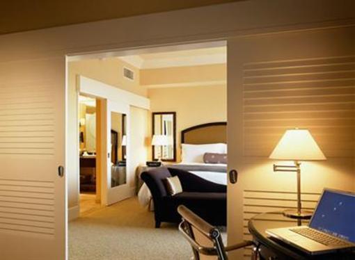 фото отеля The Beverly Hilton