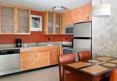 фото отеля Residence Inn Houston The Woodlands I