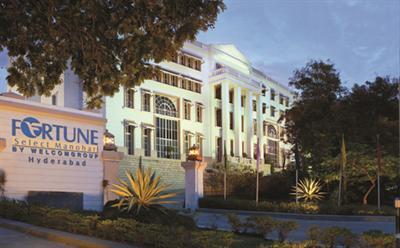 фото отеля Fortune Select Manohar Hotel Hyderabad