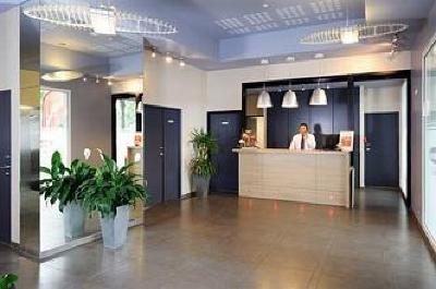 фото отеля Residhome Appart Hotel Gergovia