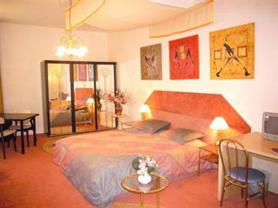 фото отеля Central Eschweiler Hotel Am Beethoven Haus Bonn