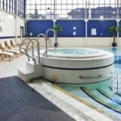 фото отеля Holiday Inn Sutton London