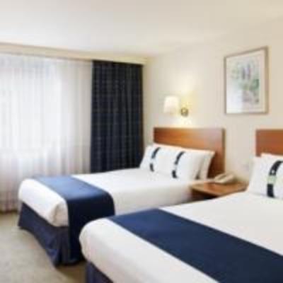 фото отеля Holiday Inn Sutton London