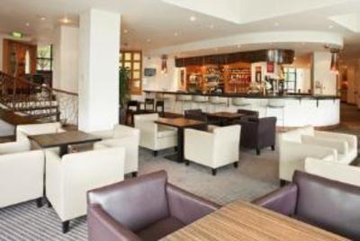 фото отеля Holiday Inn Sutton London