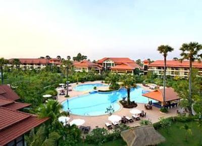 фото отеля Grand Soluxe Angkor Palace, Resort & Spa
