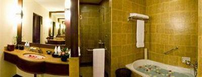 фото отеля Grand Soluxe Angkor Palace, Resort & Spa