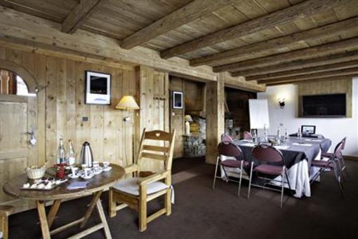 фото отеля Les Roches Fleuries Hotel Cordon