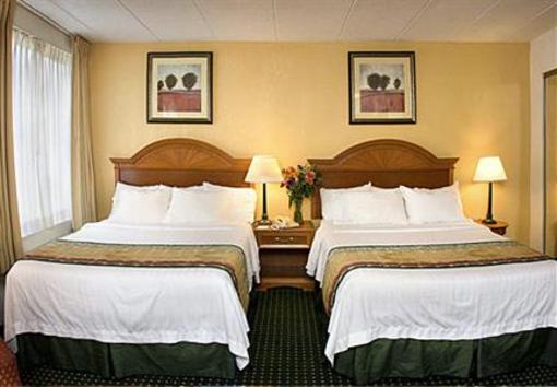 фото отеля TownePlace Suites Wilmington Newark