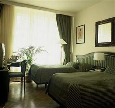 фото отеля Hotel Elysee Prague