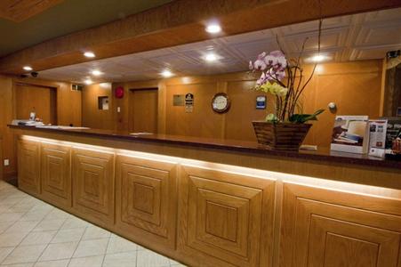 фото отеля Best Western Kings Inn Burnaby