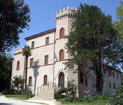 фото отеля Castello Montegiove