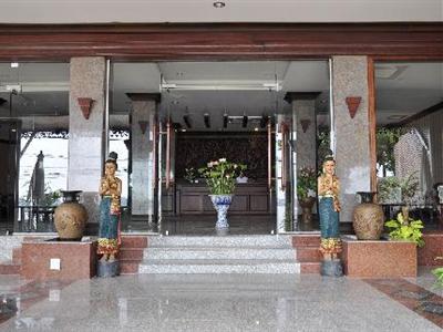 фото отеля Sengtawan Riverside Hotel