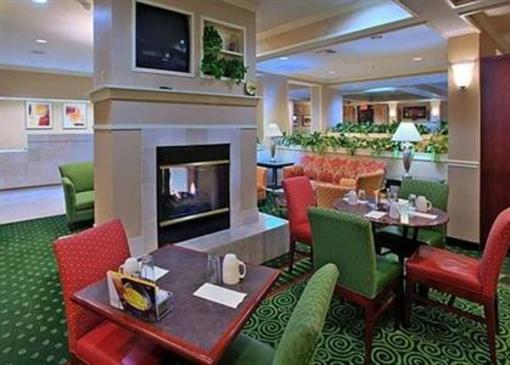 фото отеля Courtyard by Marriott Lakeland