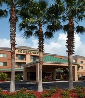 фото отеля Courtyard by Marriott Lakeland