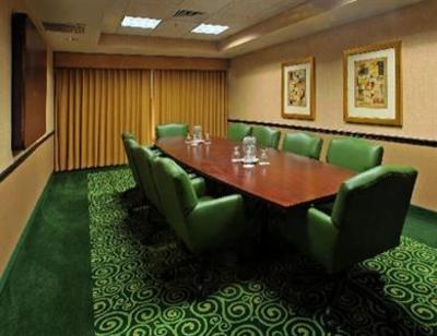 фото отеля Courtyard by Marriott Lakeland