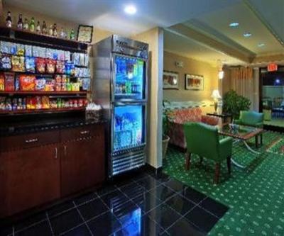 фото отеля Courtyard by Marriott Lakeland