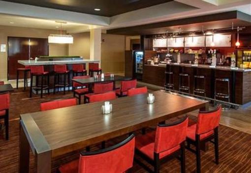 фото отеля Courtyard by Marriott Lakeland