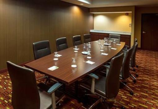 фото отеля Courtyard by Marriott Lakeland