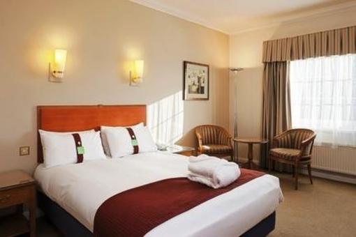 фото отеля Holiday Inn Corby