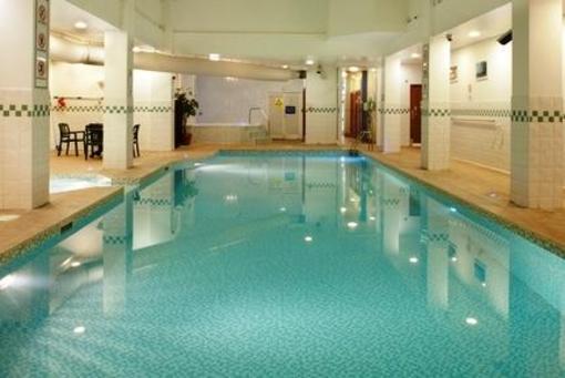 фото отеля Holiday Inn Corby