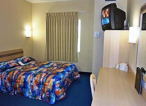 фото отеля Motel 6 Peterborough