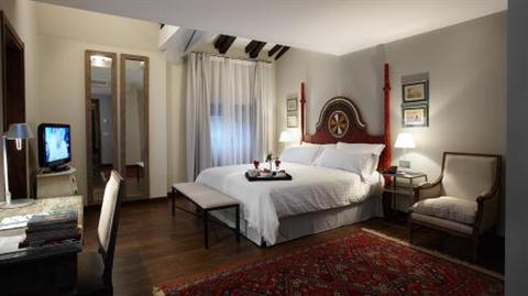 фото отеля Iriarte Jauregia Hotel ****