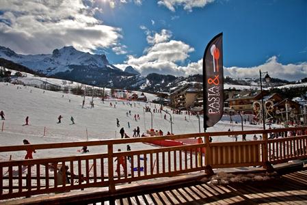 фото отеля Montana Chalet Hotel