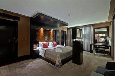 фото отеля Platinum Palace Hotel
