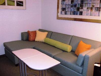 фото отеля SpringHill Suites Orlando at Seaworld