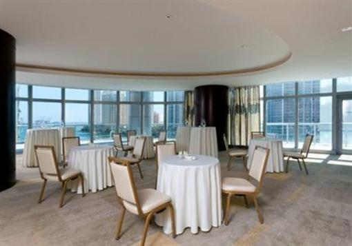 фото отеля JW Marriott Marquis Miami