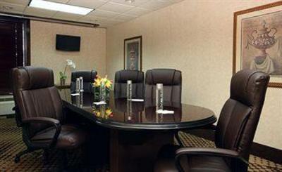 фото отеля Hampton Inn Atlanta - Buckhead