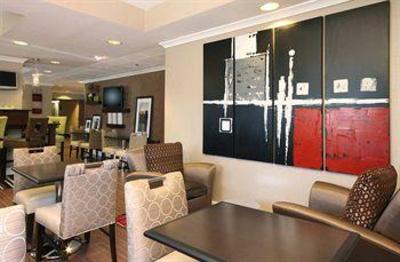 фото отеля Hampton Inn Atlanta - Buckhead