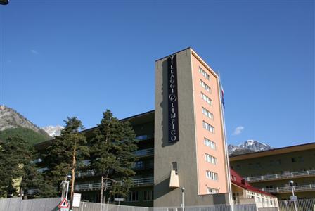 фото отеля Villaggio Olimpico