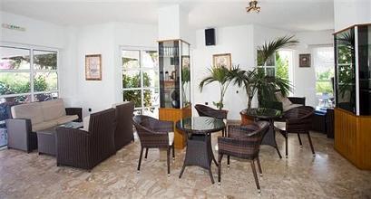 фото отеля Nirvana Beach Hotel Petaloudes