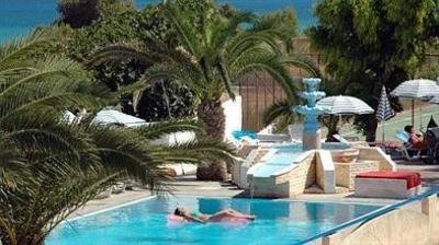 фото отеля Nirvana Beach Hotel Petaloudes