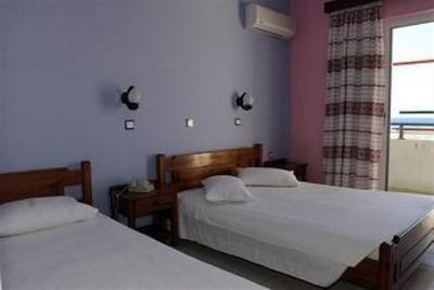 фото отеля Nirvana Beach Hotel Petaloudes