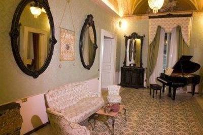 фото отеля Carafa di Maddaloni B&B