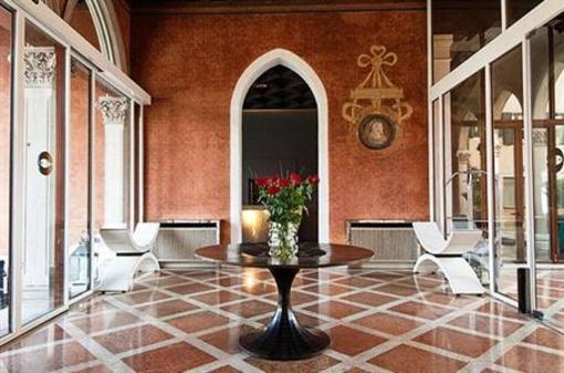 фото отеля Centurion Palace