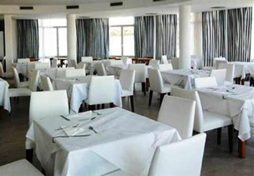 фото отеля Hotel Menorca Playa Santandria