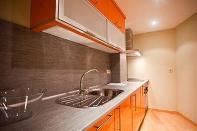 фото отеля Palafox Central Suites Apartment Madrid