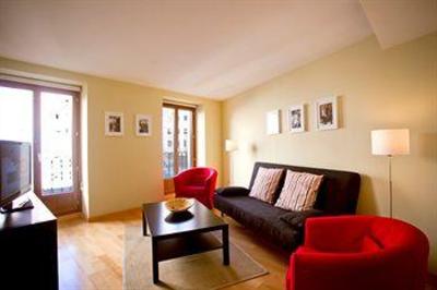 фото отеля Palafox Central Suites Apartment Madrid