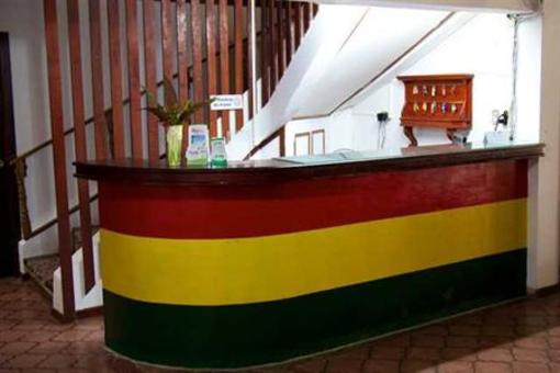 фото отеля Pure Vibes Backpackers Resort