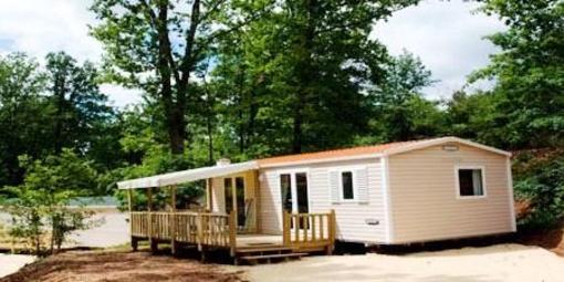 фото отеля Camping des Bastides