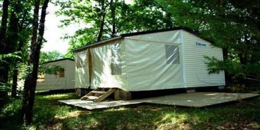 фото отеля Camping des Bastides
