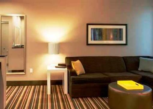 фото отеля Hampton Inn & Suites Denver Downtown-Convention Center