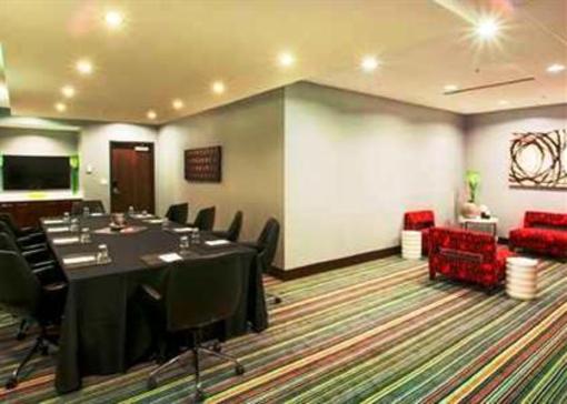 фото отеля Hampton Inn & Suites Denver Downtown-Convention Center
