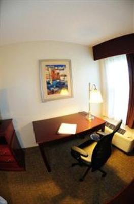 фото отеля Hampton Inn & Suites Nashville - Airport