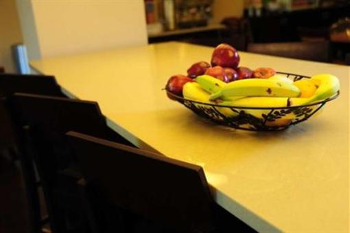 фото отеля Hampton Inn & Suites Nashville - Airport