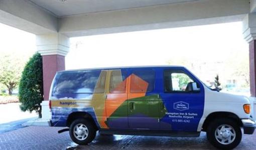фото отеля Hampton Inn & Suites Nashville - Airport
